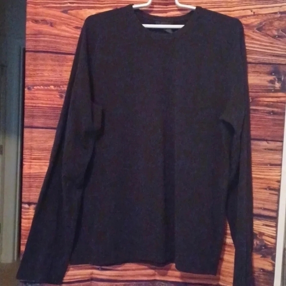 🍭🌹 Men's Express long sleeve tshirt🎉 - Picture 6 of 6